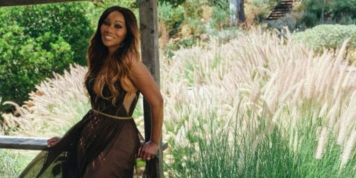 Yolanda Adams Returns With First New Album in 13 Years 'Sunny Days'