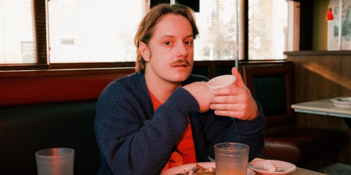 Yot Club Shares Double Single 'Falling Off' / 'Circles In My Brain'