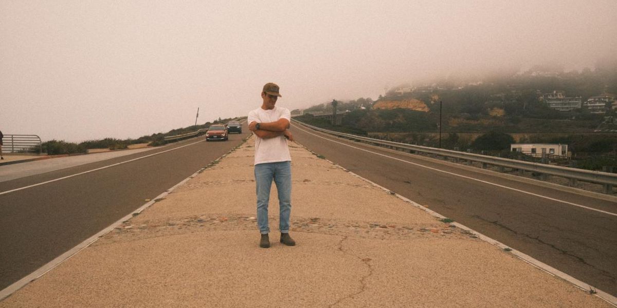 Zach Seabaugh Premieres New Single ONE BY ONE on Cloverdale Records