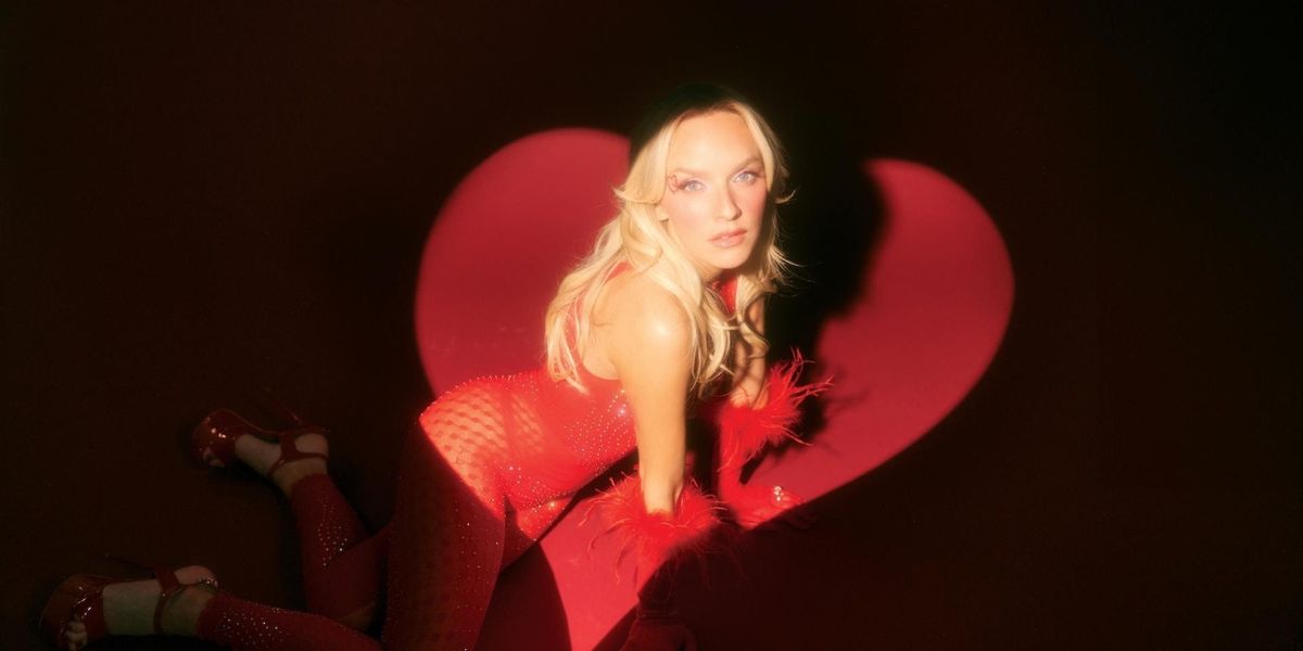 Zolita Shares New Track 'Hypocrite' Ahead of 'Queen of Hearts' Tour  ​  ​ ﻿
