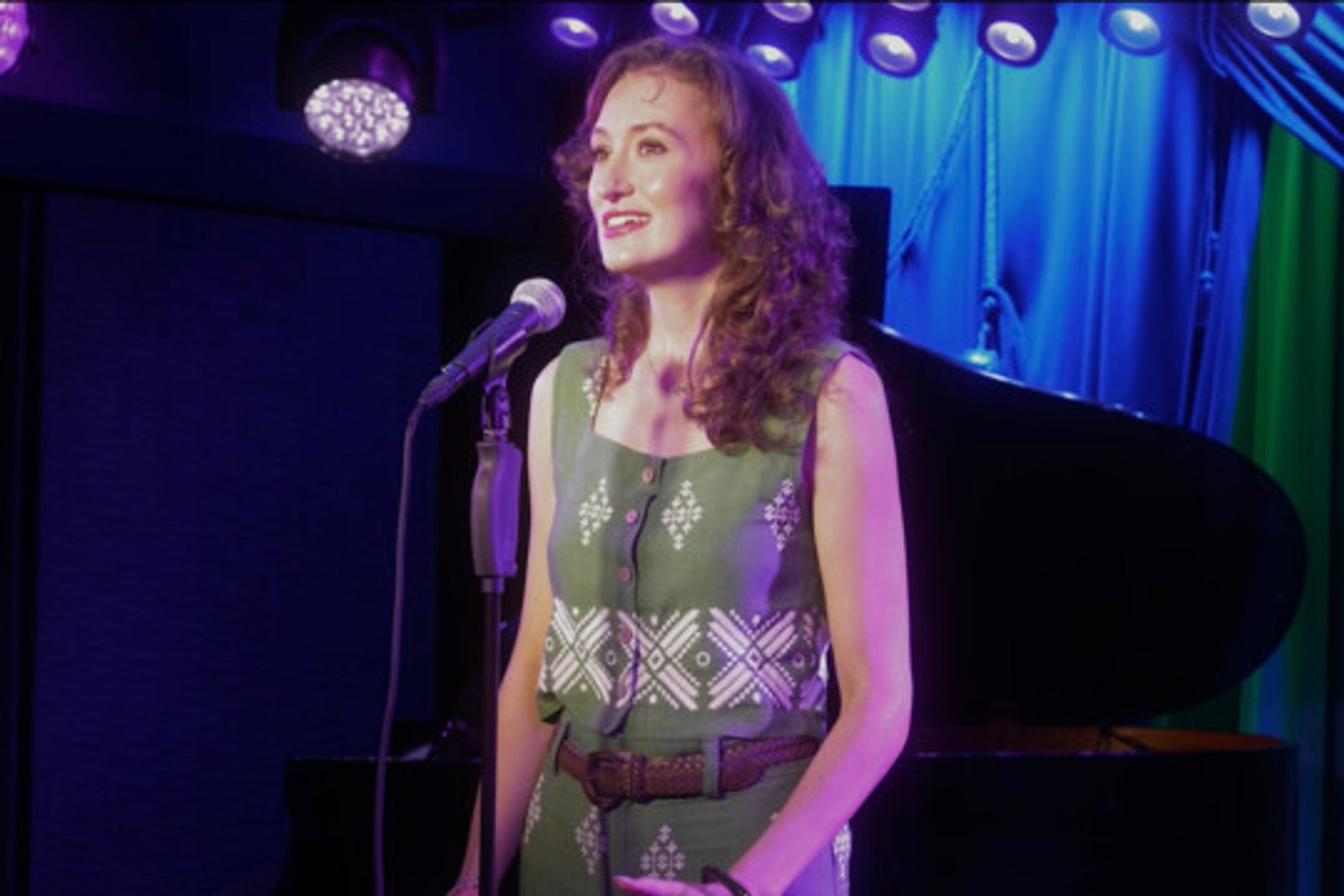 Exclusive: THE SOUND OF MUSIC Tour Star Cayleigh Capaldi Performs the Title Song