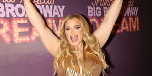 Content Creators on Stage- Do They Boost Ticket Sales? Photo