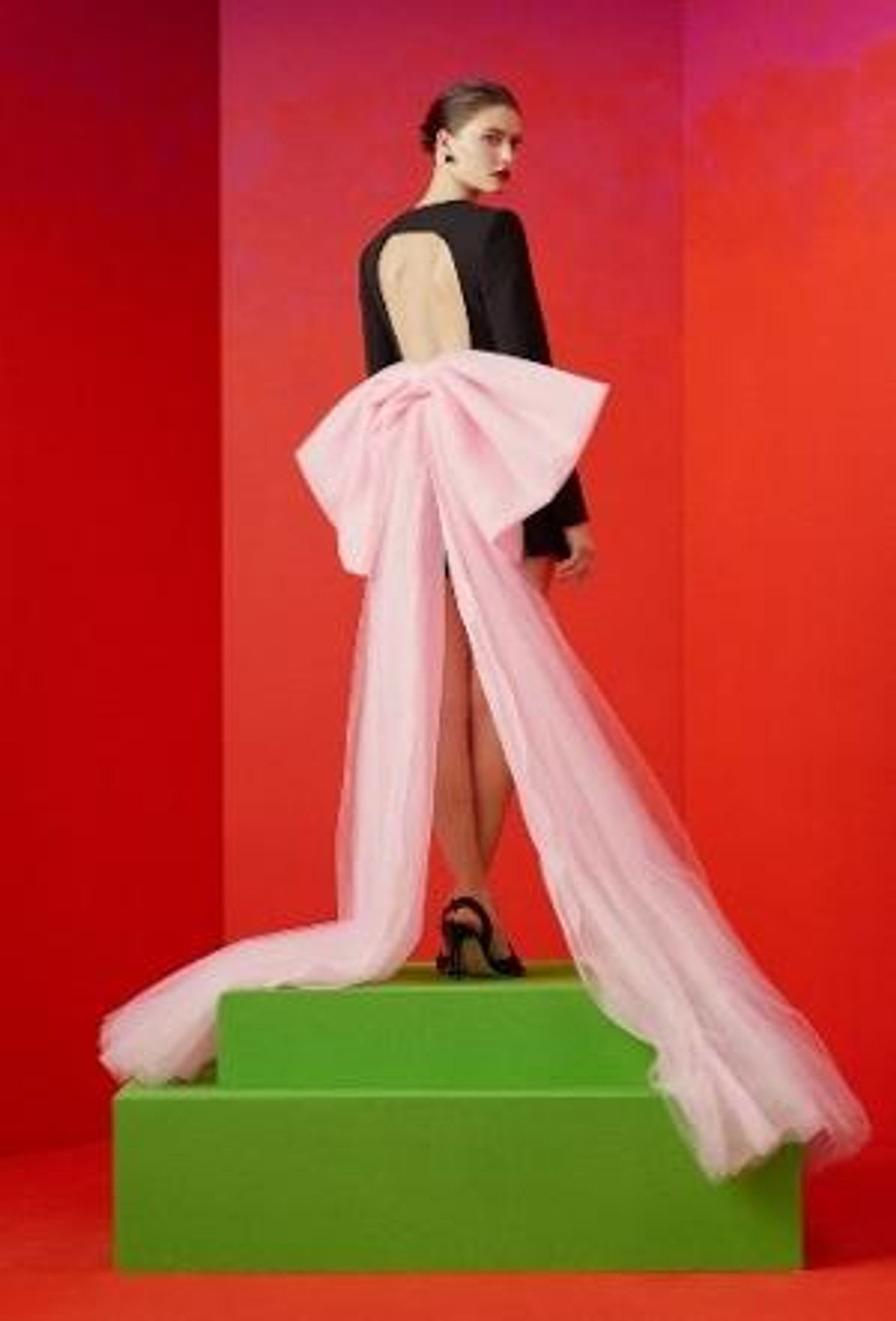 San Francisco Opera Guild and Neiman Marcus Present Carolina Herrera Fashion Show and Luncheon Next Month  Image