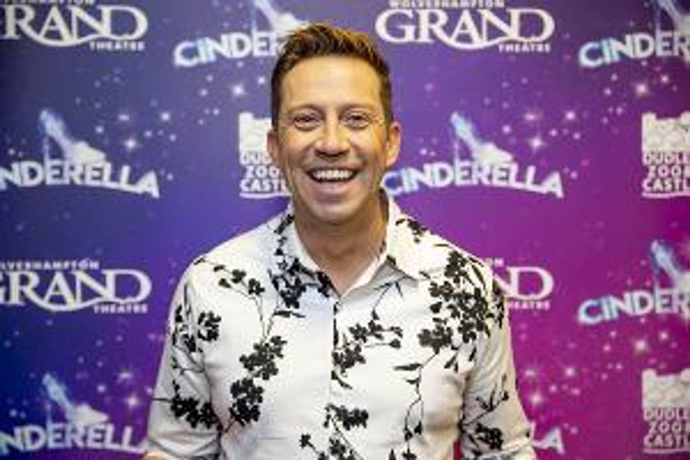 Wolverhampton Panto Star Tam Ryan Crowned Best Panto Comic in the UK  Image