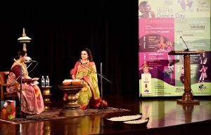 Anita Ratnam Celebrates World Dance Day With 30 Years Of NARTHAKI  Image