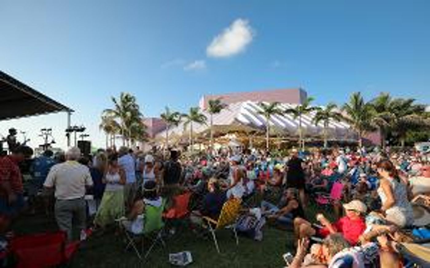 FRIDAY FEST Returns To The Van Wezel This Summer  Image