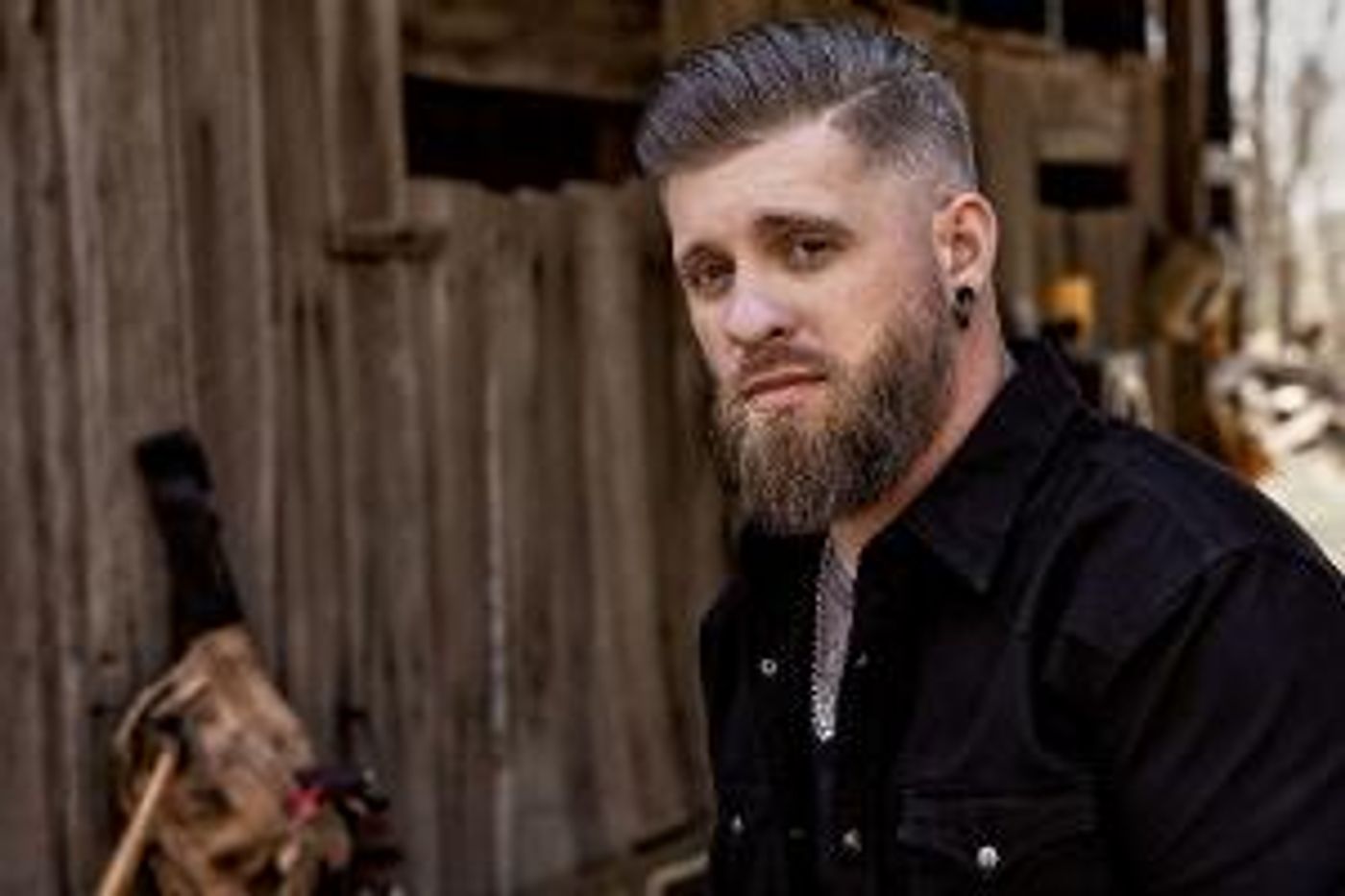 Brantley Gilbert Will Perform at Atlantic Union Bank After Hours in August  Image