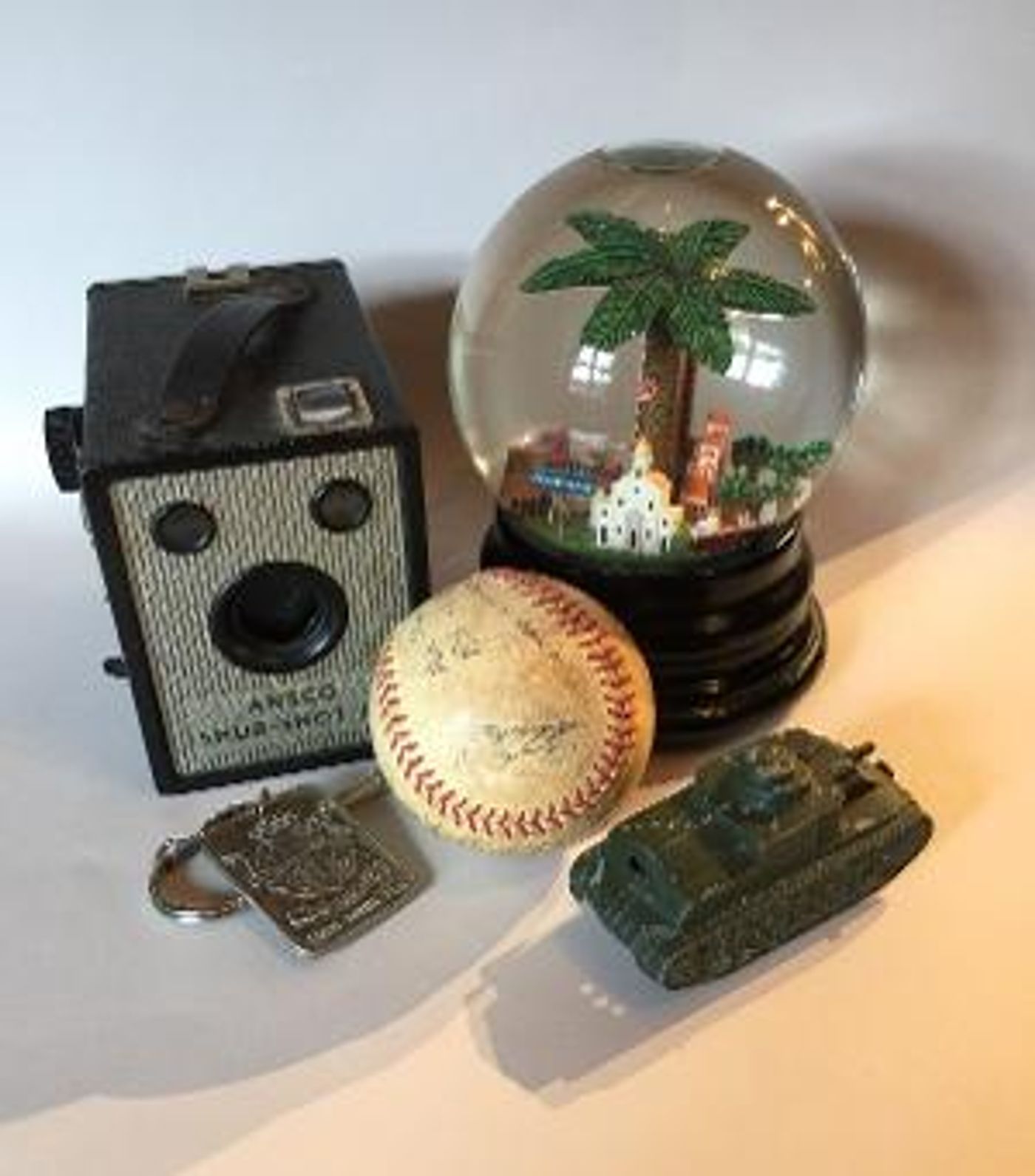 The Schmidt Boca Raton History Museum To Host Town Hall Tea Time On 'Fashions Of The 1970s' in June  Image