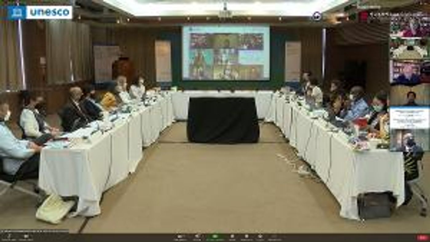 La Educación Artística En América Latina Con Enfoque De Derechos Humanos, Descolonización Y Cultura De Paz: Lucina Jiménez López  Image