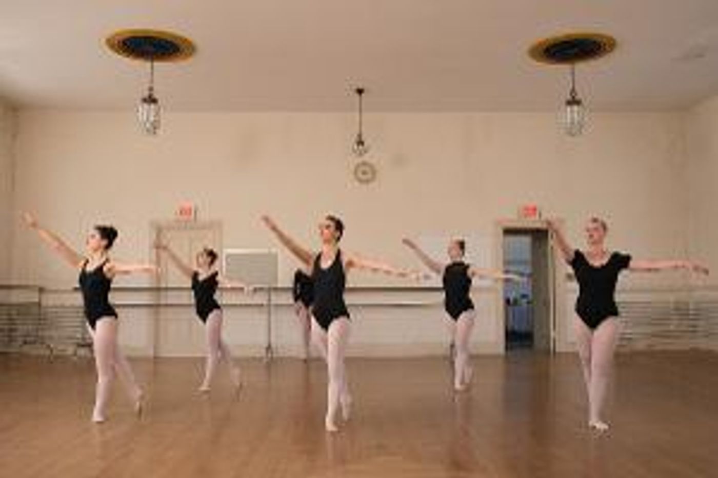 Marblehead School of Ballet Will Hold Summer Session and Celebrated Summer Dance Intensive  Image