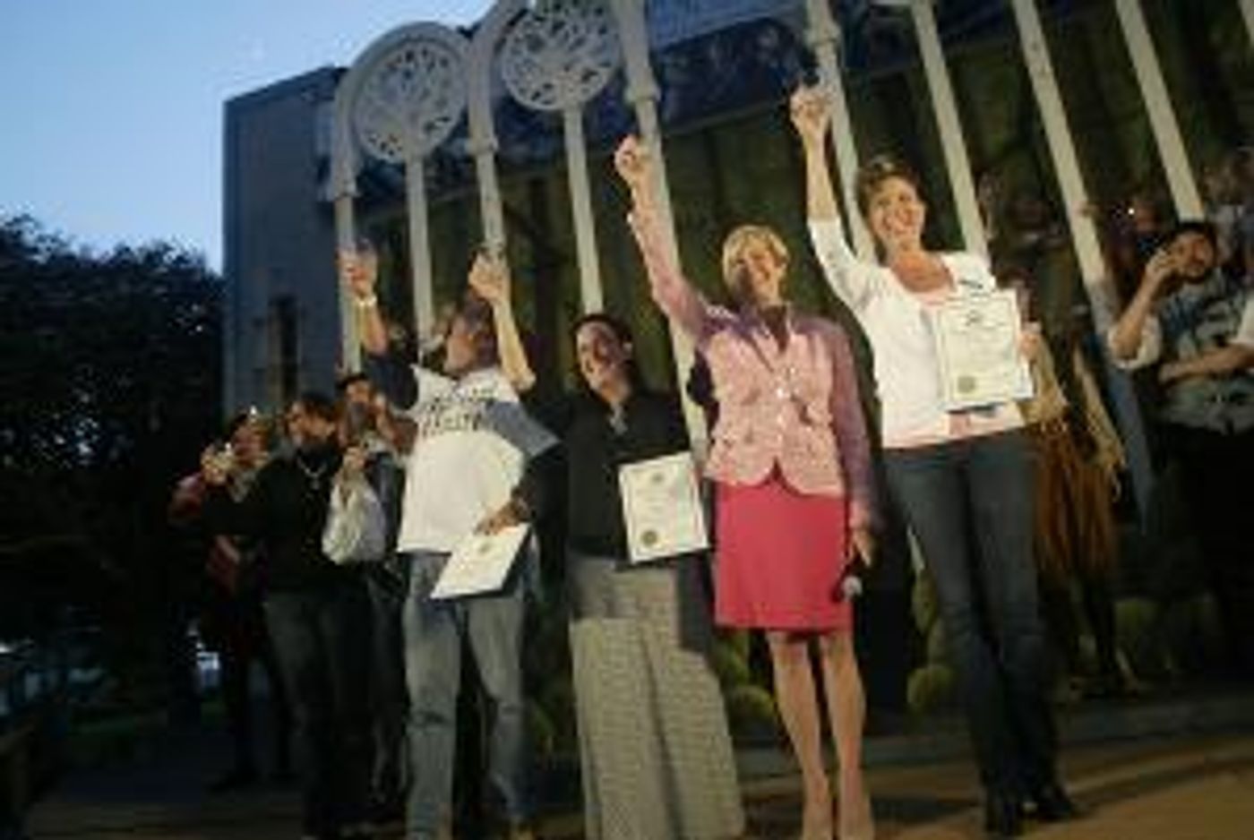 Shakespeare By The Sea and Little Fish Theatre Founder Announces Retirement  Image