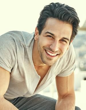 Listen: Deniz Akdeniz on LITTLE KNOWN FACTS  Image