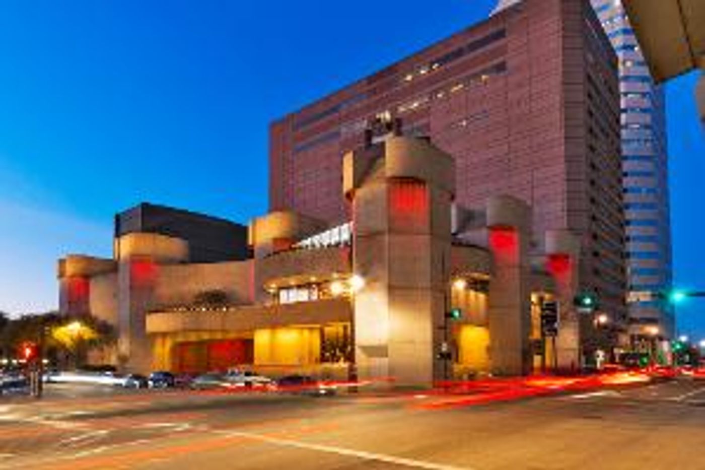 Alley Theatre Receives $25 Million Matching Grant  Image