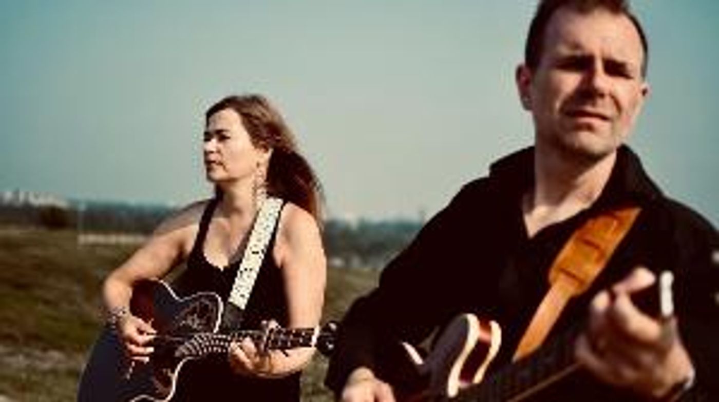 The MacQueens Perform Finale Concert in Season One of 'Sounds Good To Me' Performing Songwriter Series  Image