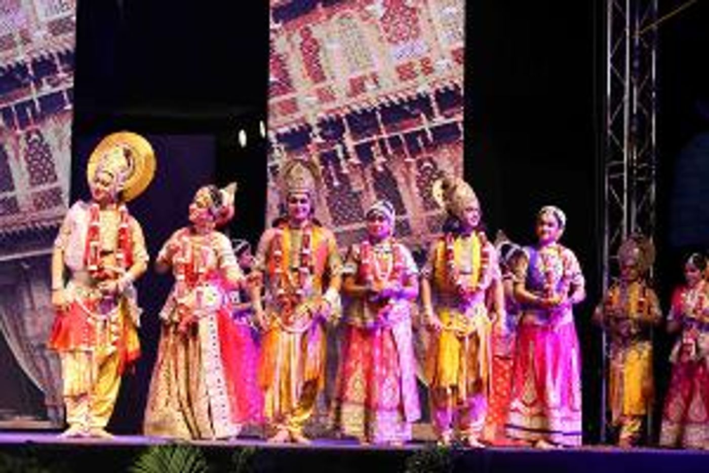 BROADWAY RAMLILA Comes to Netaji Subhash Place  Image