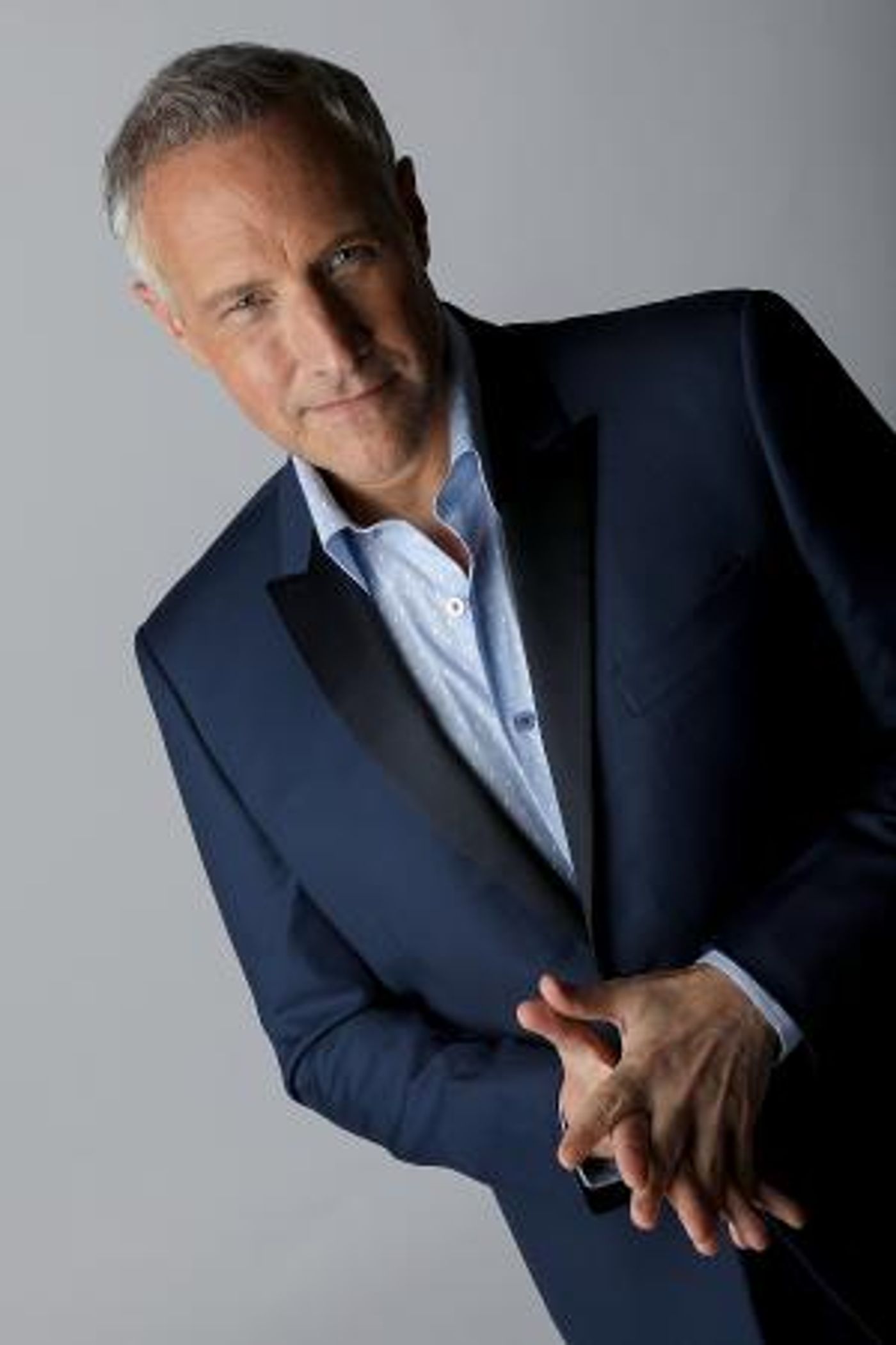 Jim Brickman Brings A VERY MERRY CHRISTMAS to the Fred Kavli Theatre  Image