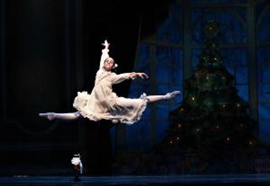 Ring In The Holiday Season With American Repertory Ballet's THE NUTCRACKER Image