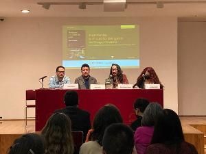 Honduras O El Canto Del Gallo, Crónica Experimental Autobiográfica De Diego Olavarría  Image