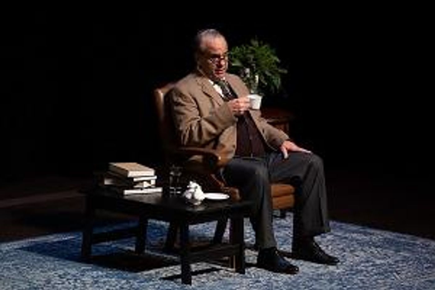 Eisemann Center Presents CHRISTMAS WITH C.S. LEWIS Next Month  Image