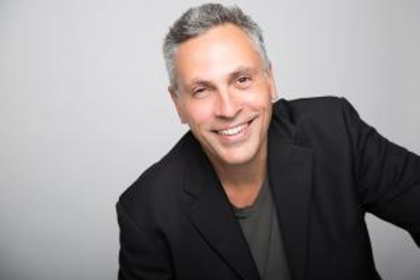 DC Benny Hosts Storytelling Series at the ZLOCK Performing Arts Center  Image