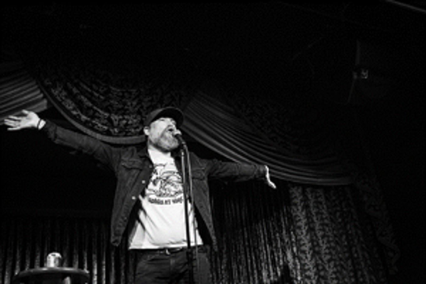 Kyle Kinane Comes To Paramount Theatre, September 30  Image