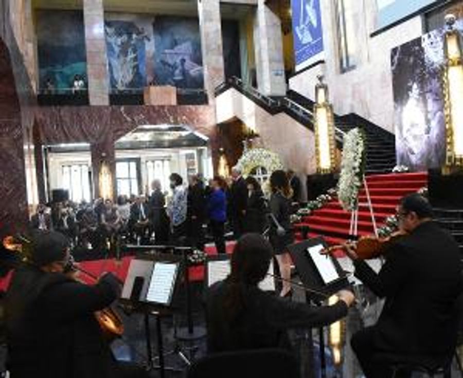 Despiden Con Emotivo Homenaje A La Escultora Ángela Gurría En El Palacio De Bellas Artes Image
