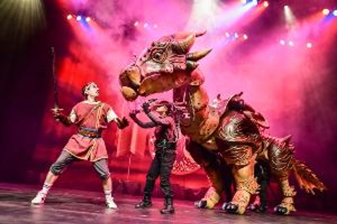 Cast Revealed For the UK Tour of DRAGONS AND MYTHICAL BEASTS  Image