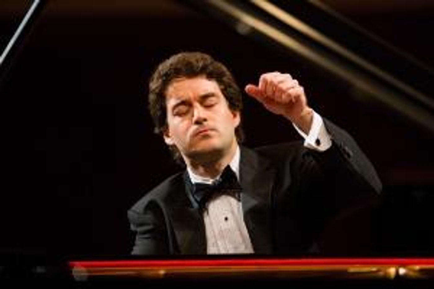 Star Pianist Alexei Tartakovsky To Perform At The Kaufman Music Center, Merkin Hall  Image