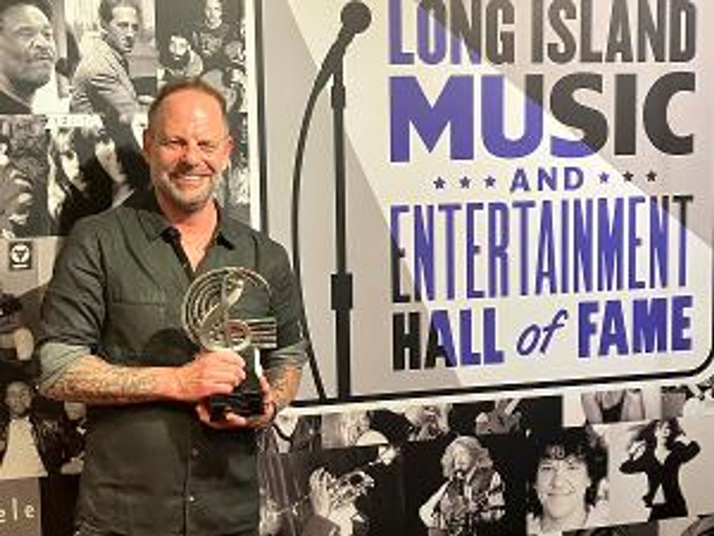 Valley Stream Resident and Gin Blossoms' Lead Singer and Guitarist Robin Wilson Inducted Into the Long Island Music and Entertainment Hall of Fame  Image