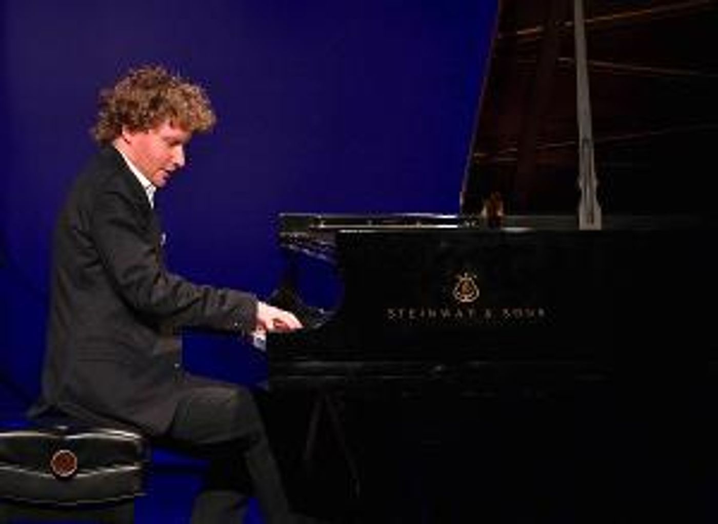 Steinway Society Presents West Coast Premiere Of Nikolay Khozyainov, October 7, Live And Streamed  Image