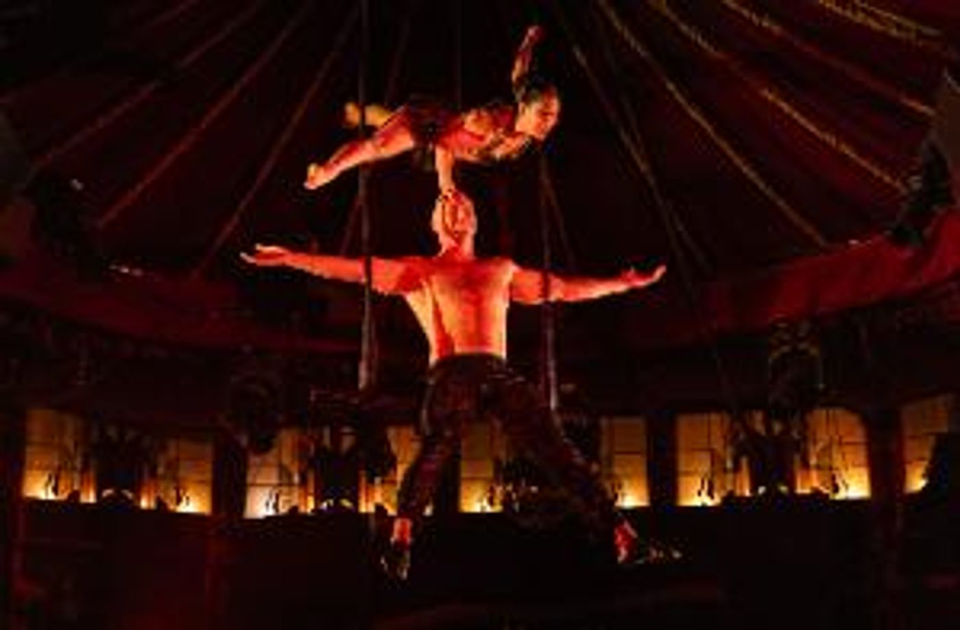 TEATRO ZINZANNI Brings The Heat To Chicago's Loop With A Cast And Band That Absolutely Sizzle  Image