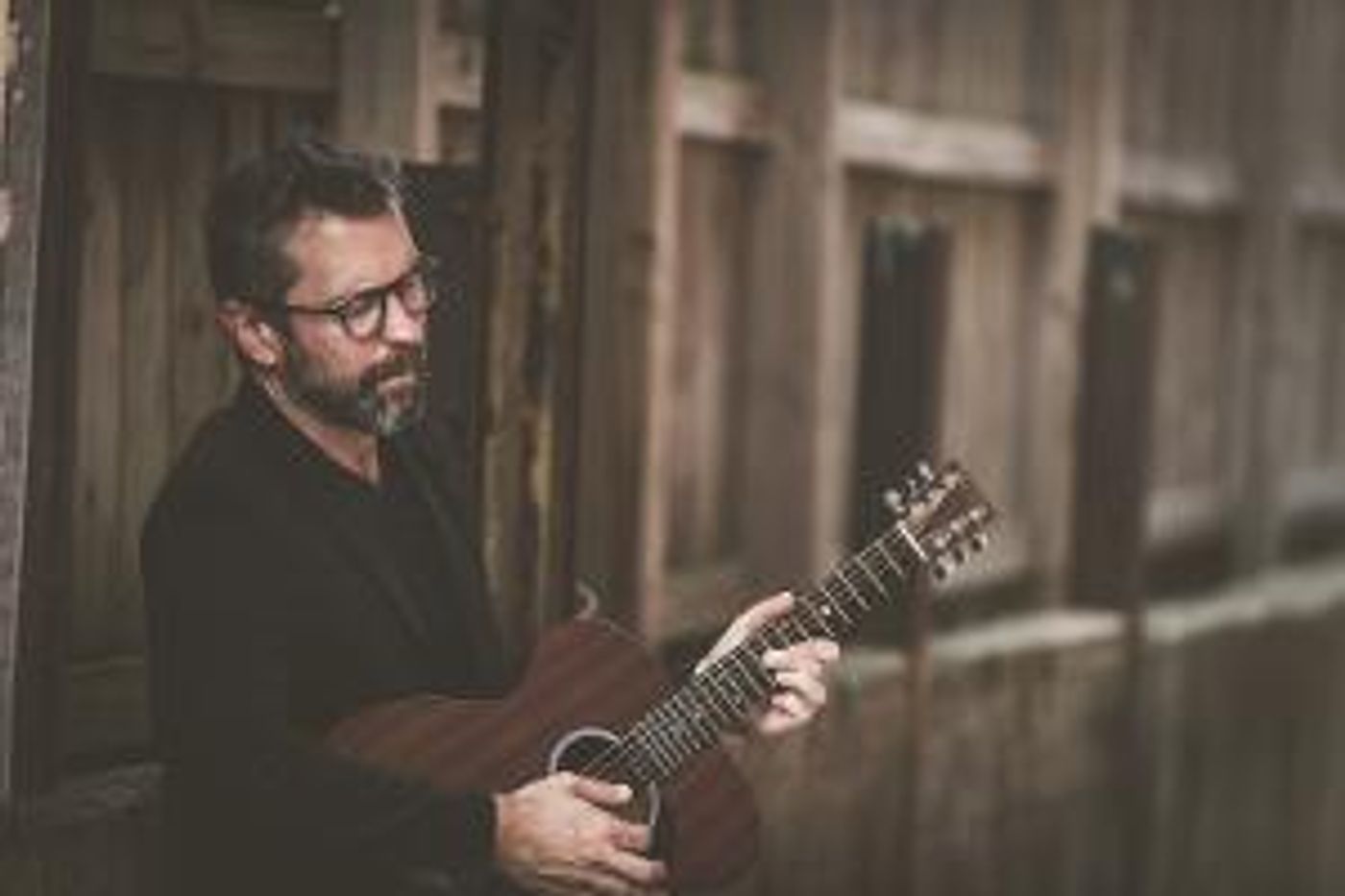 Journeyman Tribute To Eric Clapton To Plays The Raue Center, January 27  Image