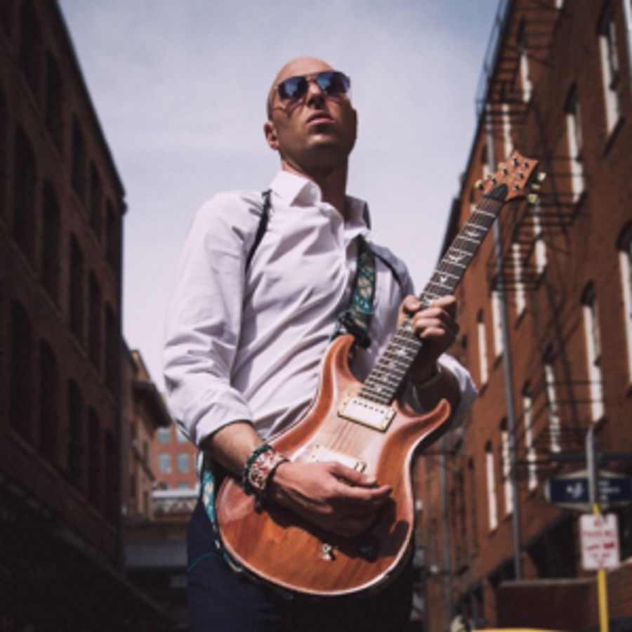 Zach Maxwell Releases New Single 'Girl Like You?' Debuting At The Underground Music Showcase Image