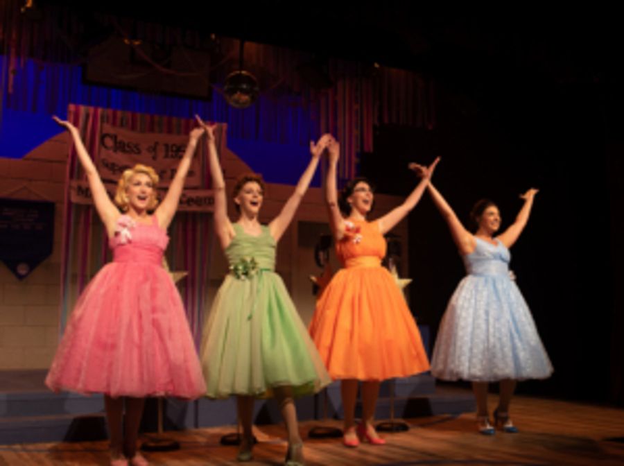 New London Barn Playhouse Announces THE MARVELOUS WONDERETTES Image