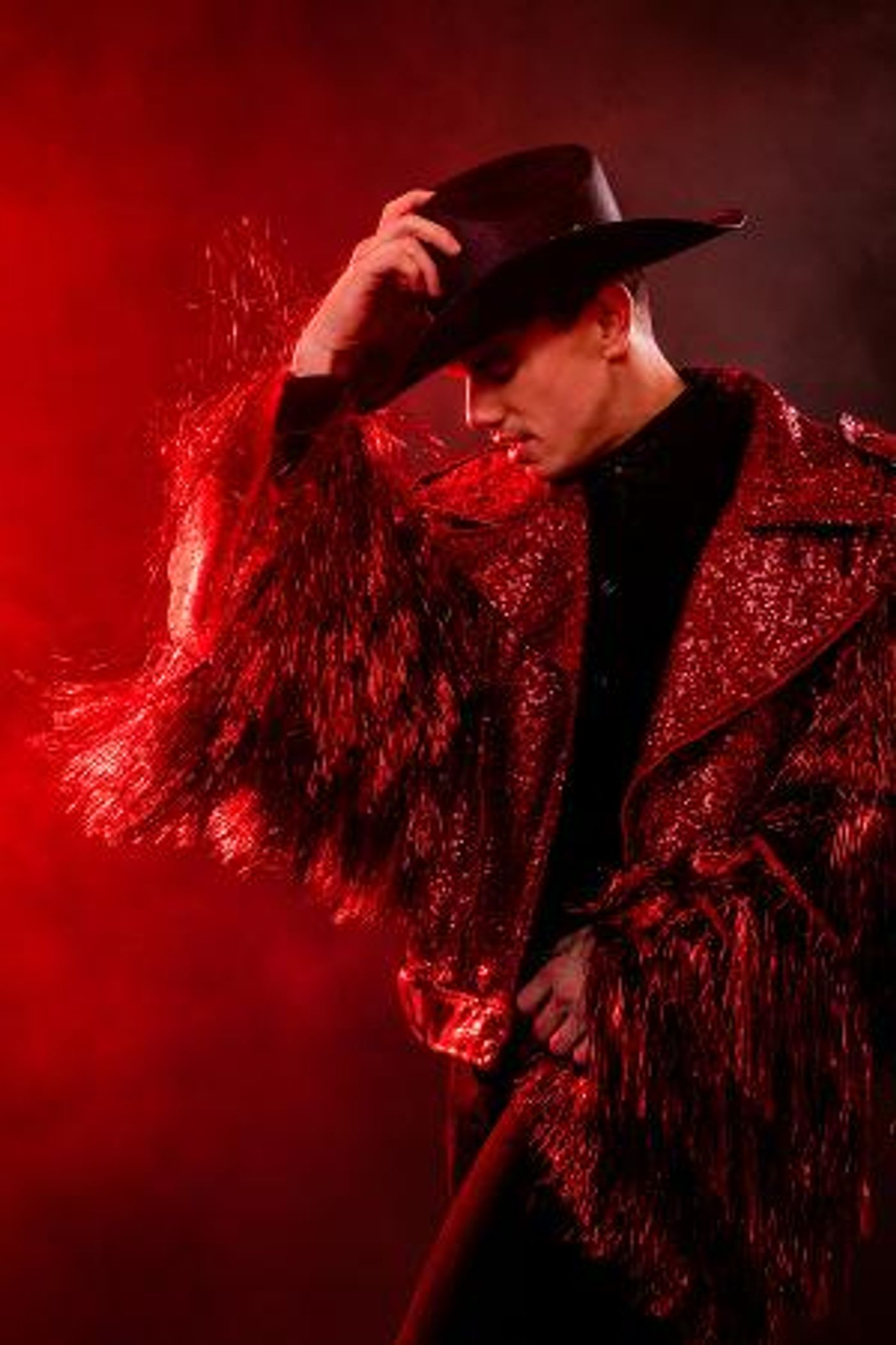 Jay Armstrong Johnson Brings THERE'S NO PLACE LIKE HOME to Feinstein's/54 Below  Image