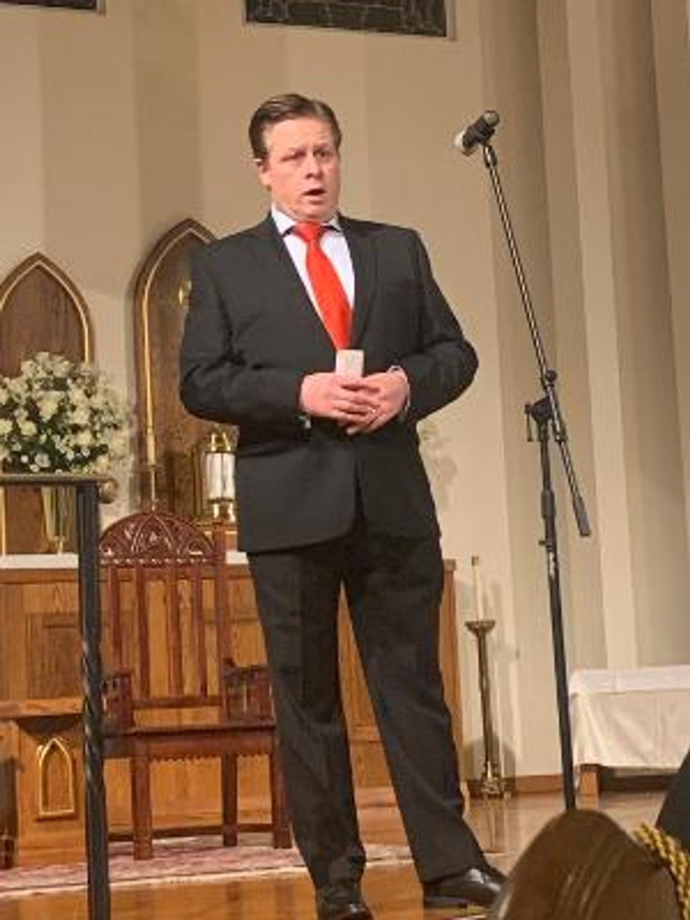 Anthony Kearns Headlines Blessed Sacrament Catholic Church Centennial Celebration  Image