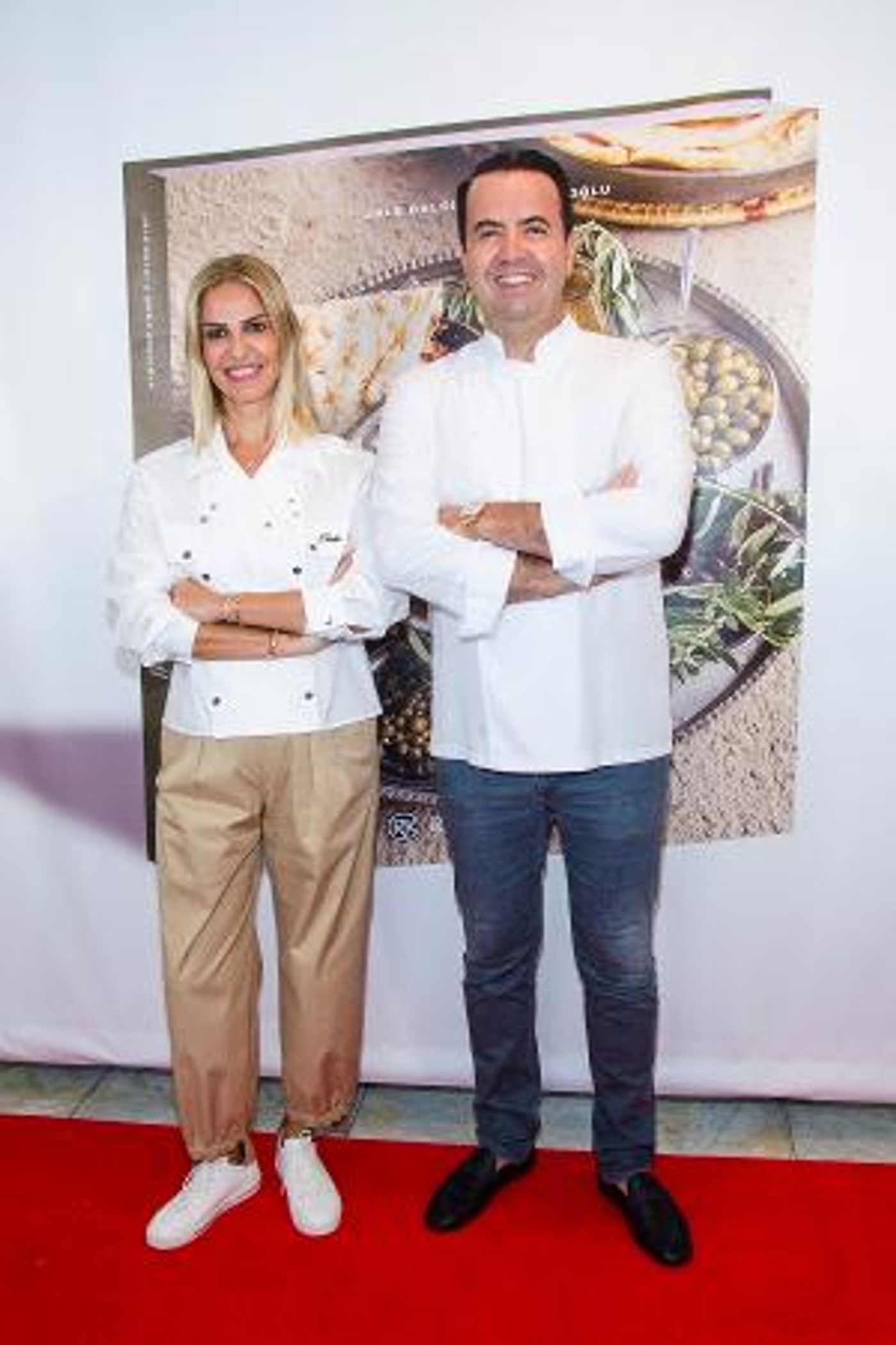 Turkish Celebrity Chef Jale Balci Launches New Book RICHES FROM DEEP ROOTS: OLIVES & OLIVE OIL  Image