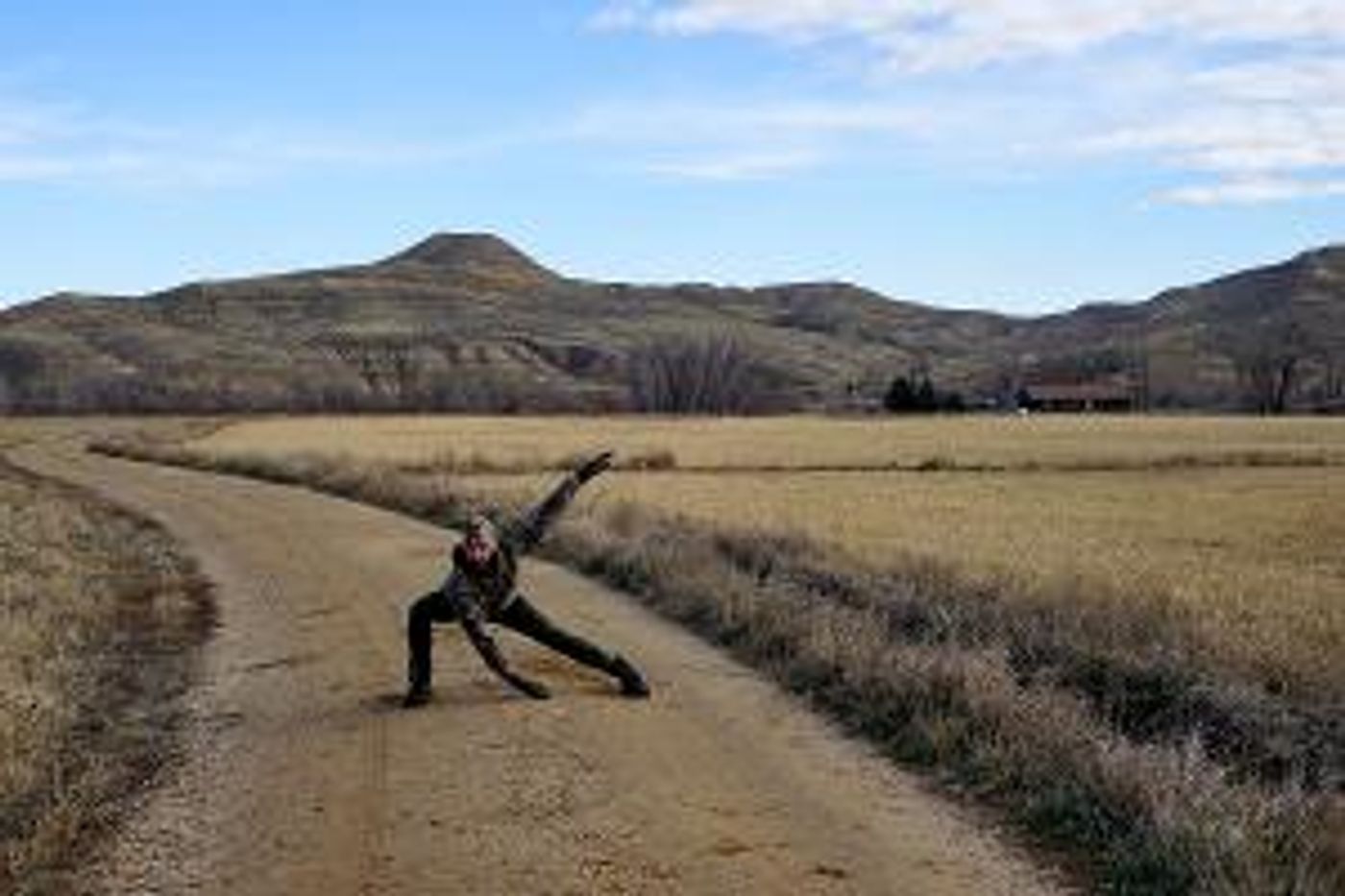 Daniel Gwirtzman Dance Company to Premiere CAMO MAN DANCES On Digital Platform Dance With Us  Image