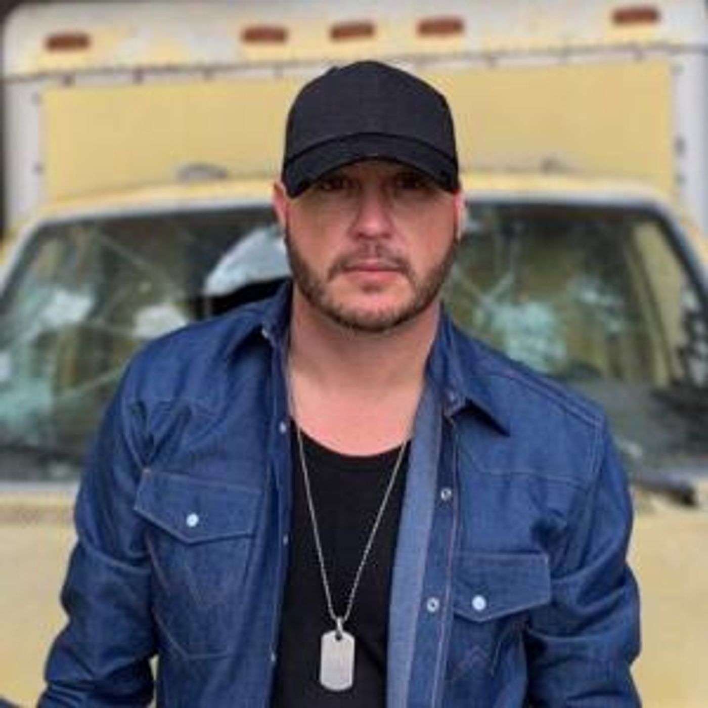 Bobby McClendon Releases New Single 'Did It To Myself'  Image