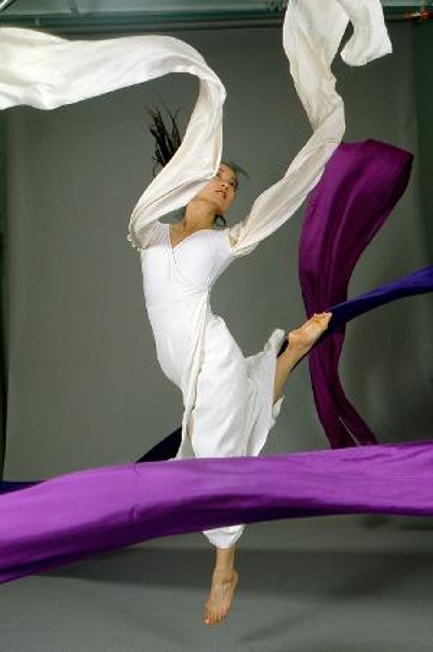 Nai-Ni Chen Dance Company Offers Free Online Classes  Image