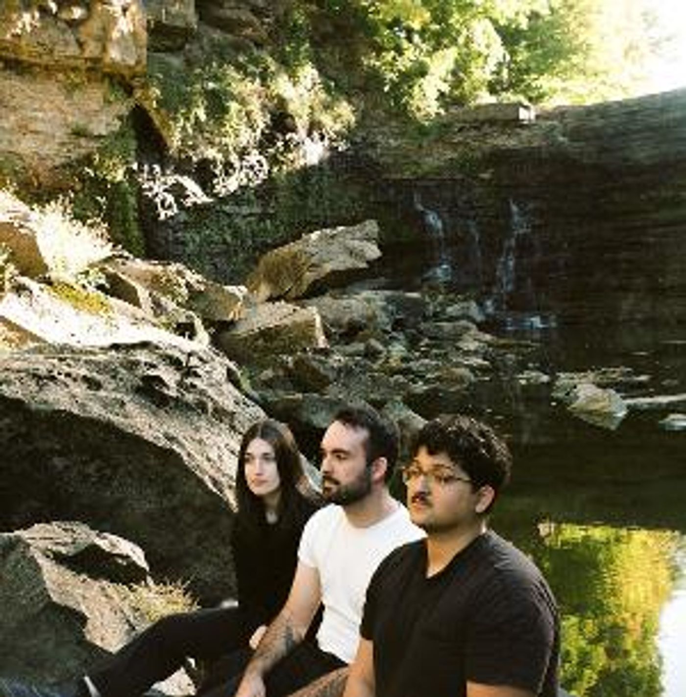 Velvet Beach Releases Debut Album 'The Dream'  Image