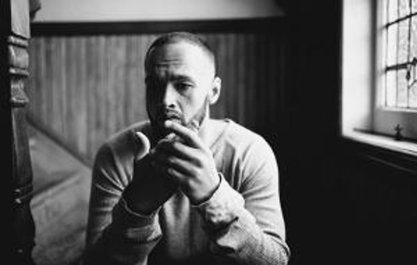 Sammy Johnson Releases Intimate New Video For Lead Single 'Cool & Easy'  Image