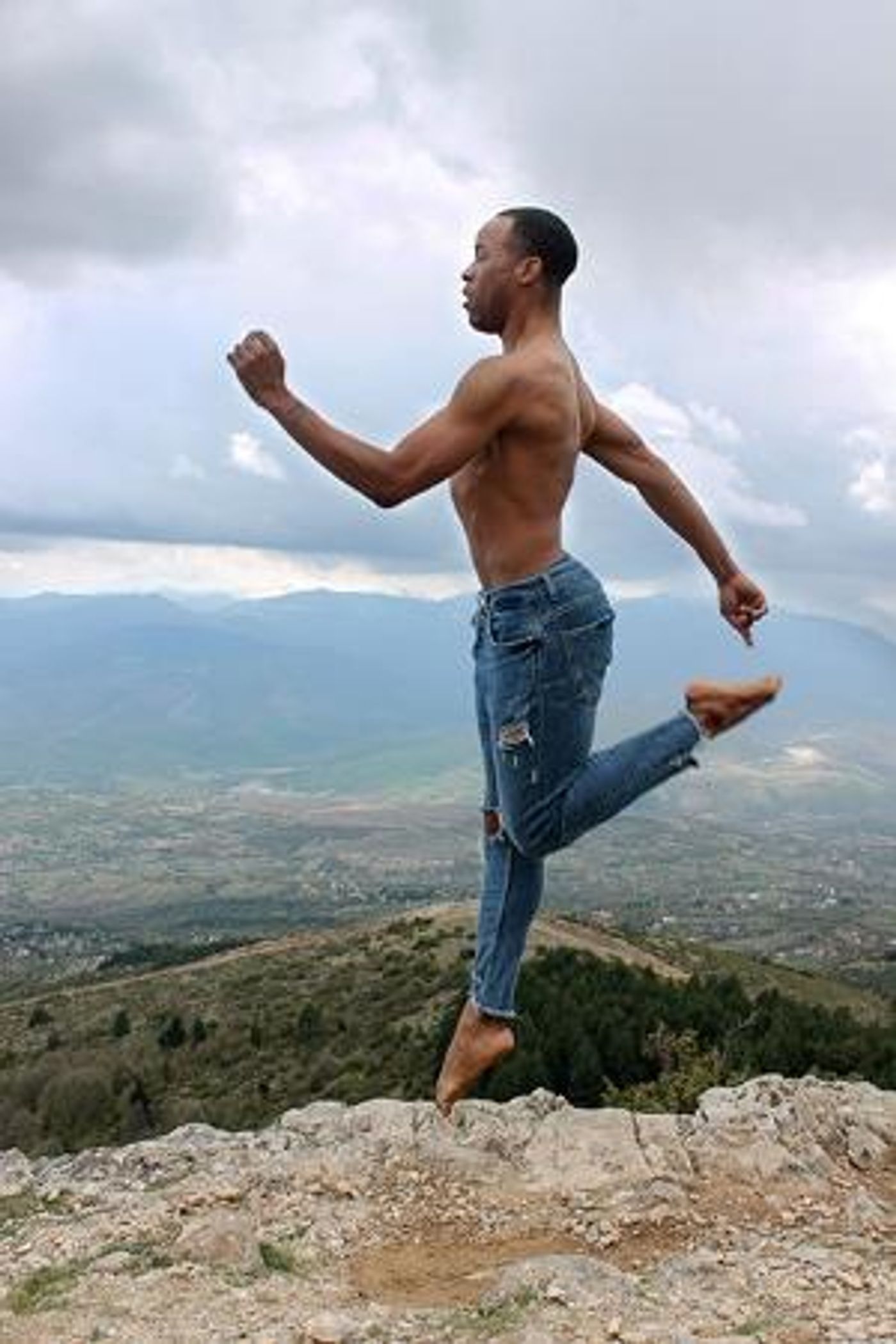 Dallas Black Dance Theatre To Perform Live With North Macedonian Musicians  Image