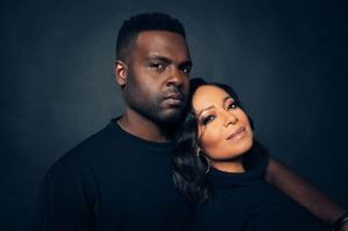 Juan and Lisa Winans Claim Number One On Billboard's Gospel Airplay Chart  Image