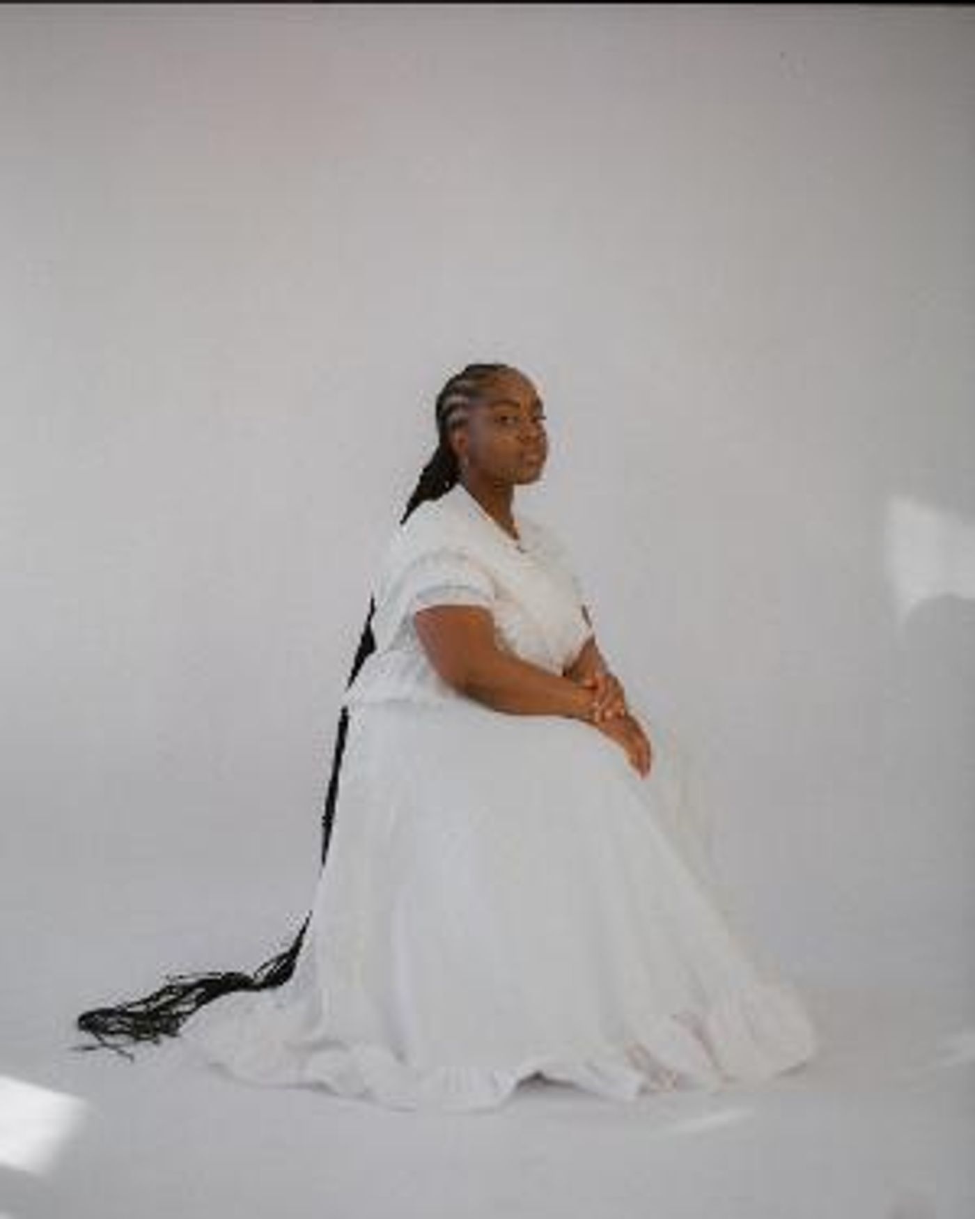 French-Gabonese Artist Anaïs Cardot Releases New Track 'Can't Explain'  Image