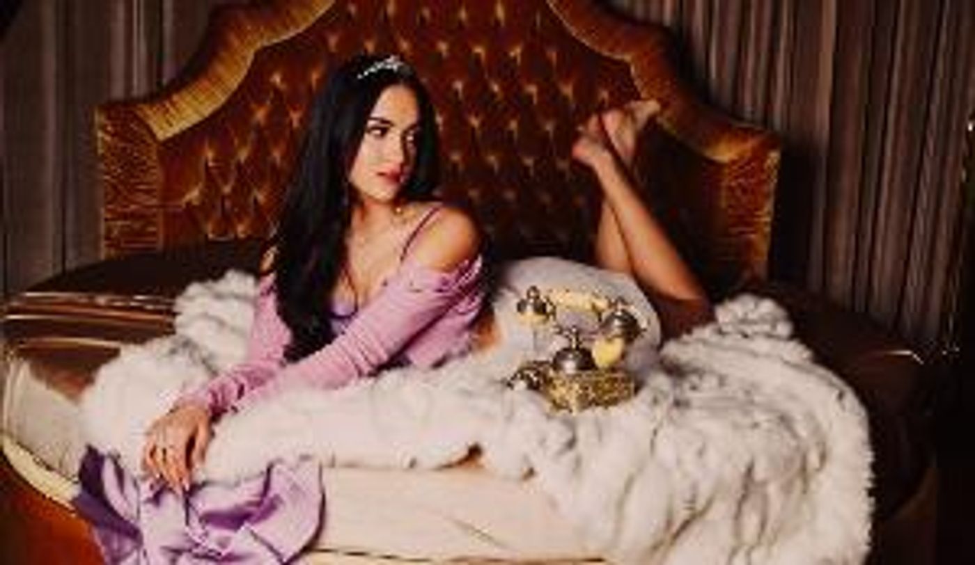 Indie Pop Artist Lorelei Marcell Drops STRANGER EP Led By 'How To Love Somebody'  Image