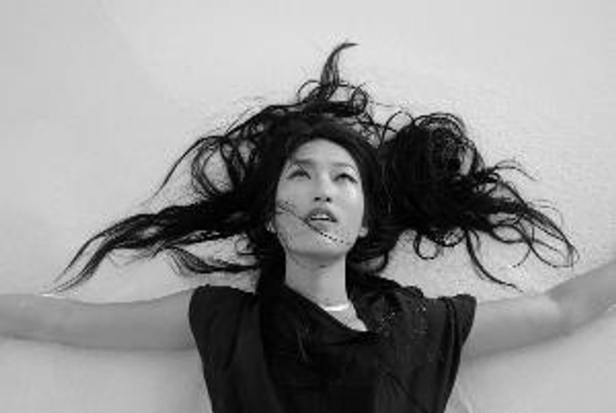 Jihae Launches Official Music Video for 'Utopia' Image