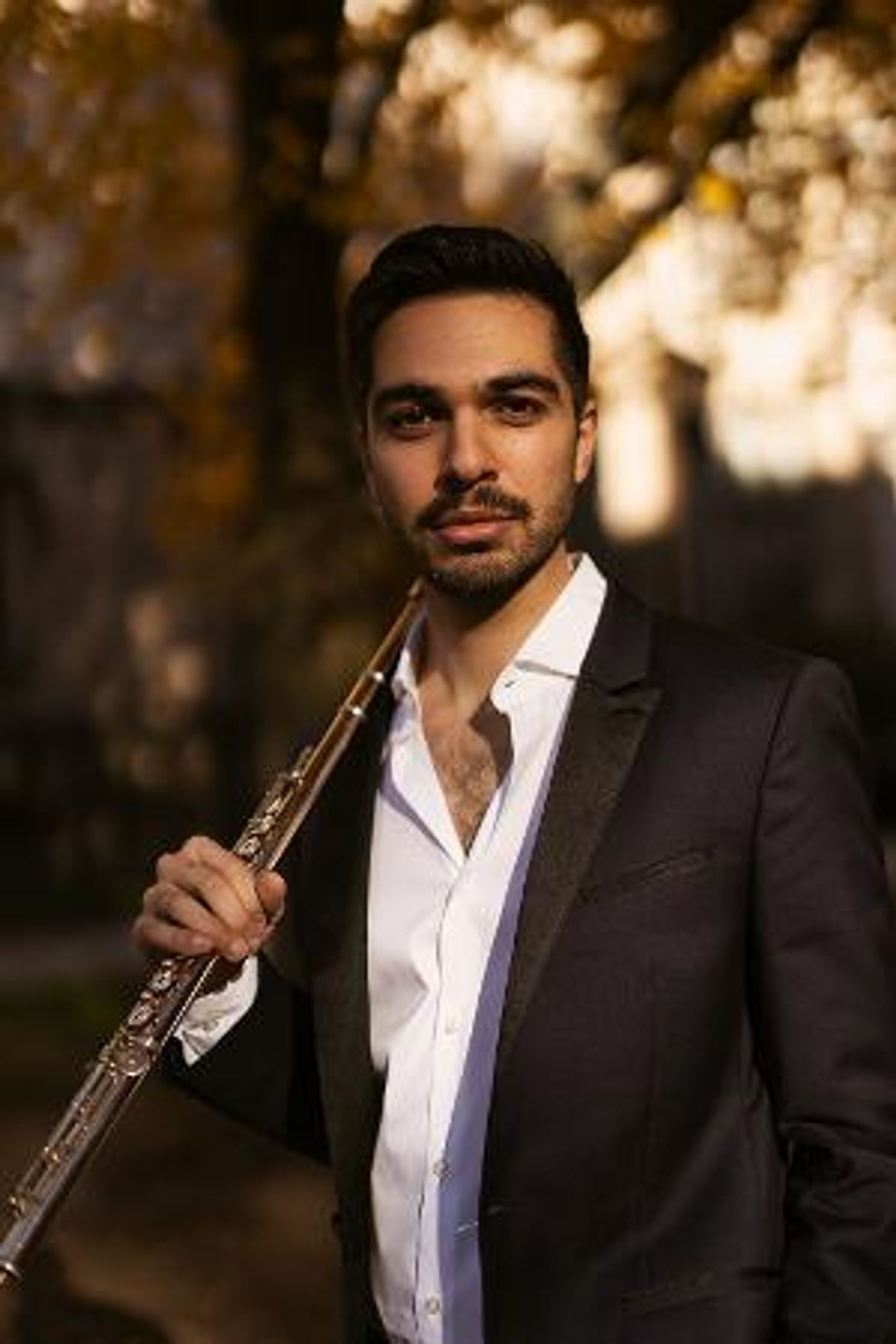 Flutist Amir Hoshang Farsi Joins Suòno Artist Management Roster  Image