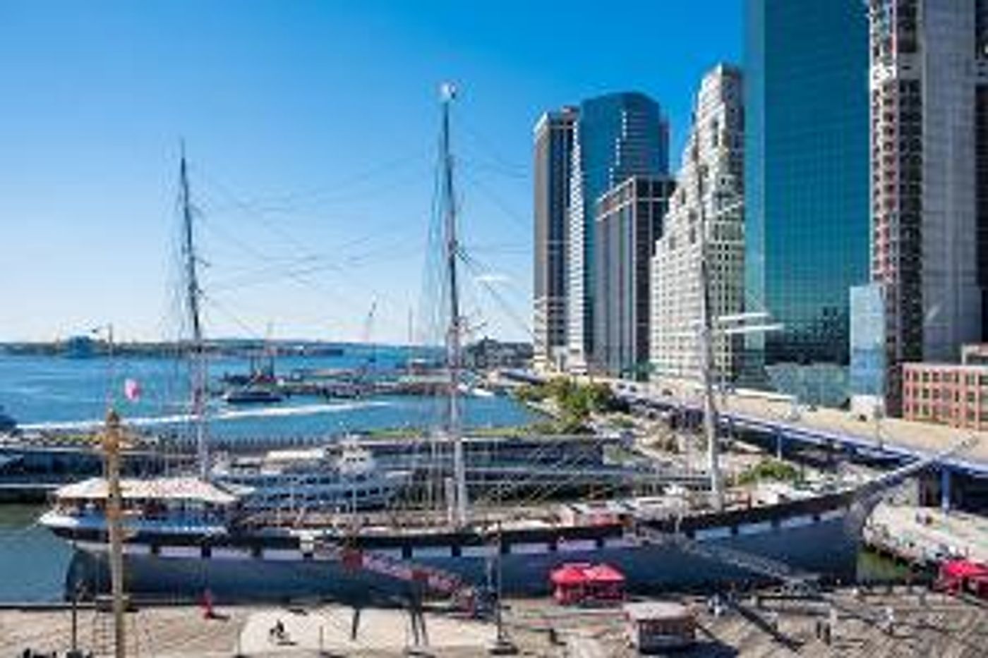 South Street Seaport Museum To Participate In 9/11 Tribute In Light  Image