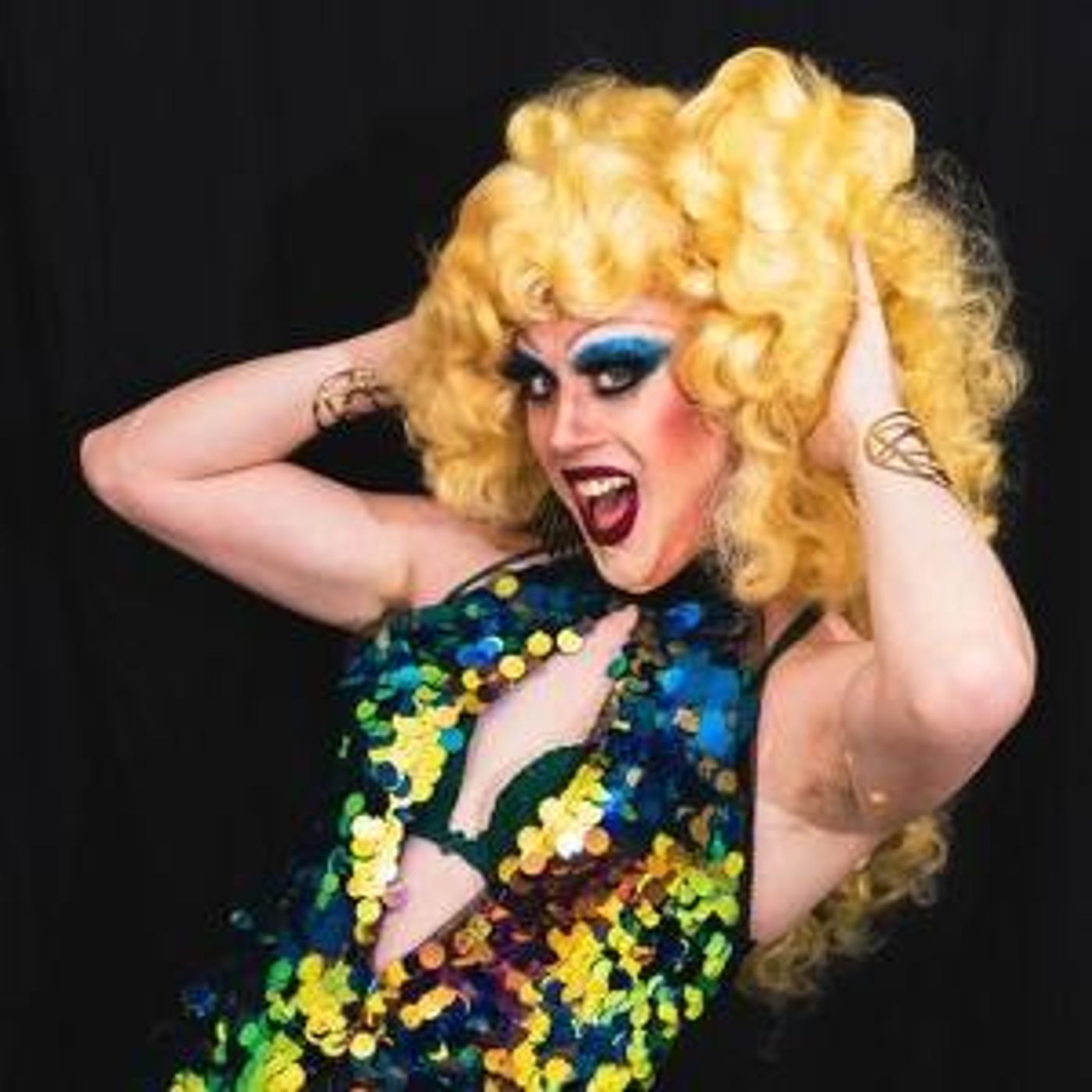 Oriana Peron Hosts the First Digital Drag Race Convention Competition  Image